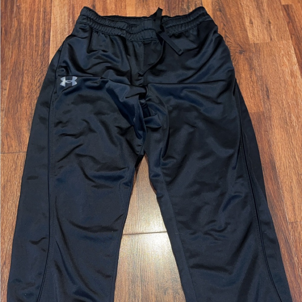 Under armour black casual sweatpants